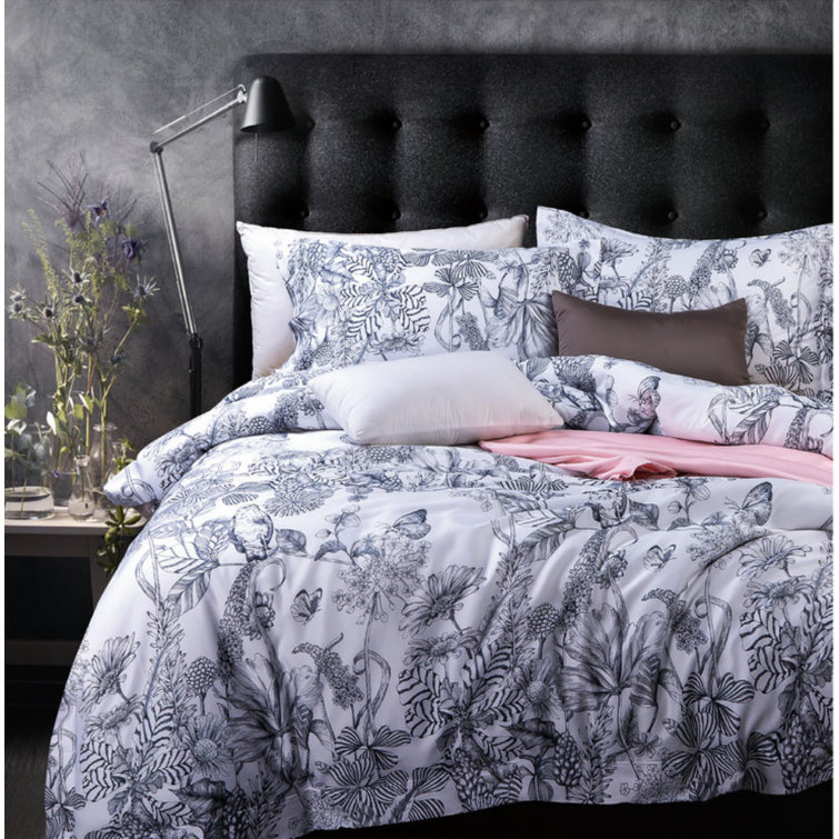 Rosalind Wheeler Ridgeview Black/White Pima Cotton 400 TC Duvet Cover